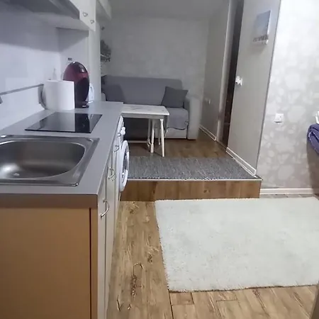 Cozy In The Heart Of Apartment *